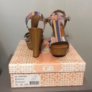 Gianni Bini, size 7.5, Block Out